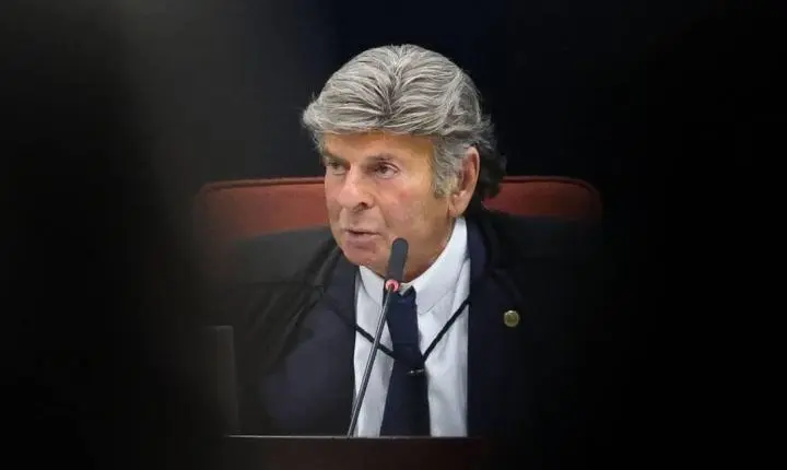 Ministro do Supremo Tribunal Federal estabelece prazo para manifestação sobre registros de acesso ao Senado
