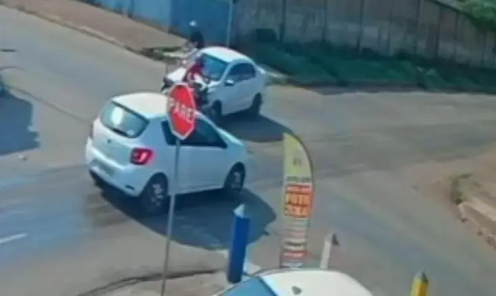 Motociclista fica ferido depois de colisão envolvendo carro e múltiplos veículos na Zona Leste de Porto Velho
