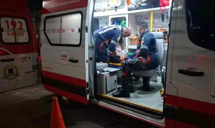Motociclista fica gravemente ferido depois de colisão com Peugeot em Porto Velho