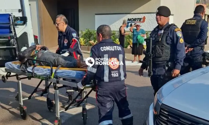 Motociclista fica inconsciente após grave acidente na Avenida Lauro Sodré
