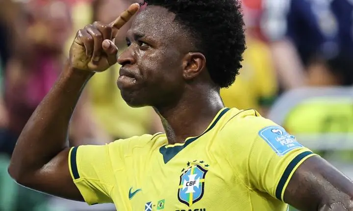 Novos ares para Vini Jr? Clube inglês prepara oferta milionária para tirar craque do Real