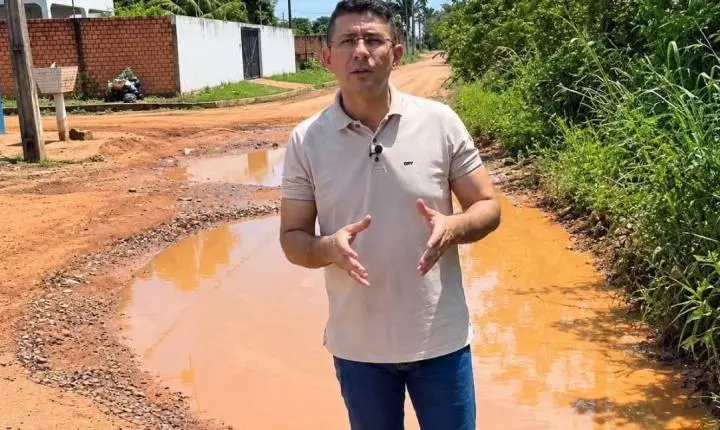 Pedro Geovar cobra recuperação de rua no Nova Esperança