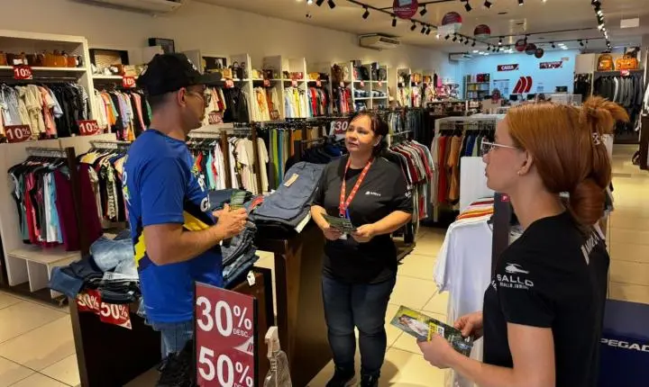 Pedro Geovar dialoga com comerciantes da zona sul e apresenta prestação de contas do primeiro ano de mandato