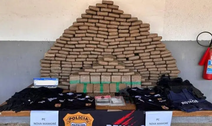 Polícia Civil apreende 300 quilos de droga e arma de fogo em imóvel na capital