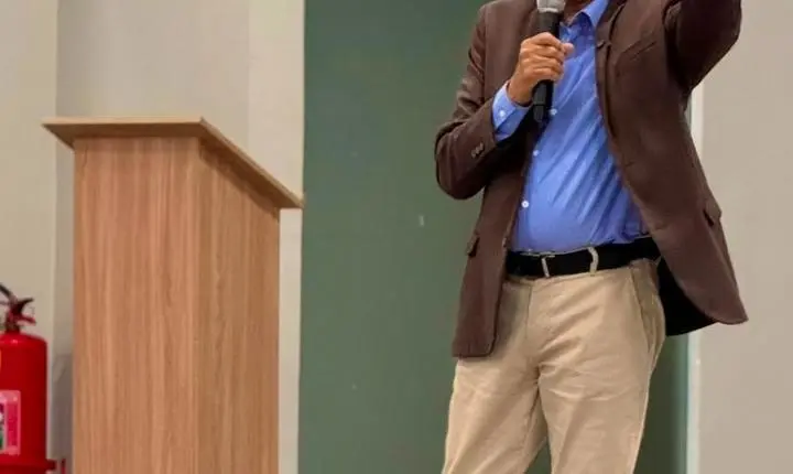 Qualificação profissional é desenvolvimento: a proposta de Dr. Benedito Alves para o IDEP