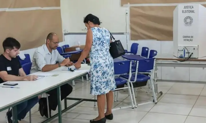Seis estados e o DF terão segundo turno para governador