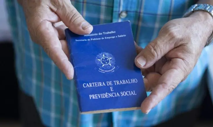 Sine disponibiliza mais de 100 vagas de emprego nesta terça-feira