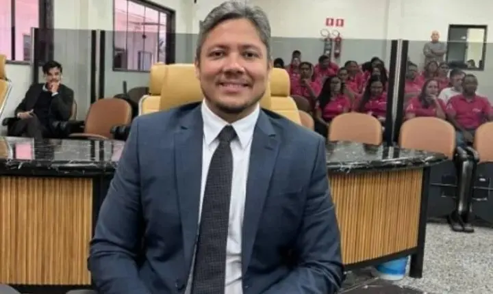 Vereador Zé Paroca é eleito presidente da Câmara Municipal de Porto Velho para o biênio 2027-2028