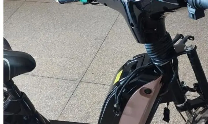 VILHENA – POLÍCIA MILITAR  APREENDE ADOLESCENTES COM DROGA E RECUPERA BICICLETA ELÉTRICA FURTADA